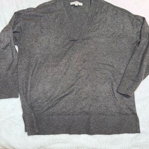 LOFT Women's Gray V-Neck Sweater XL